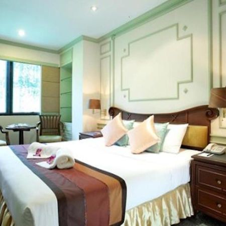 Majestic Suites Hotel Bangkok Exteriér fotografie